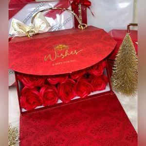 🌹One of a Kind Romantic Red Roses in a box elegant Gift 🎁🌹Valentines Day Gift